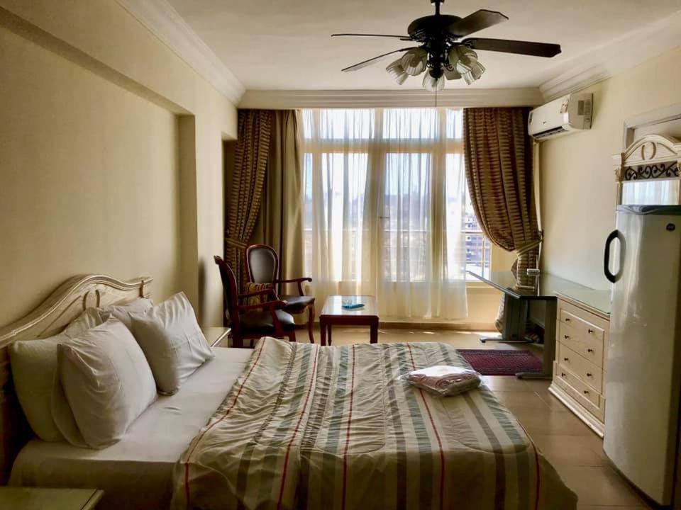 Alexander The Great Hotel Александрия Екстериор снимка