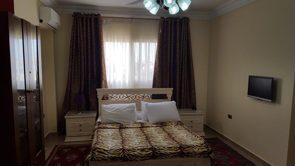 Alexander The Great Hotel Александрия Екстериор снимка