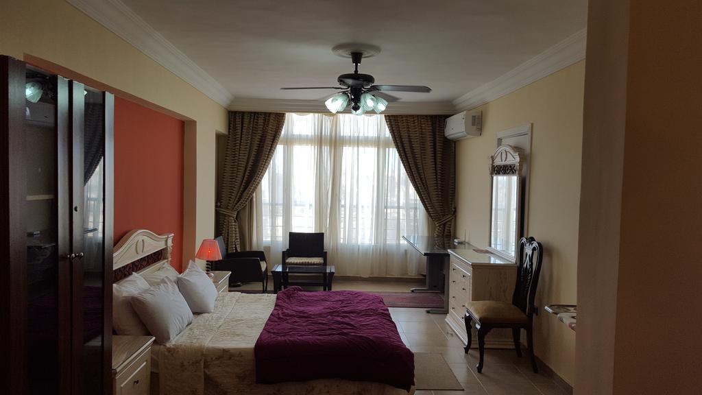 Alexander The Great Hotel Александрия Екстериор снимка